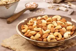 প্রিমিয়াম কাঠবাদাম