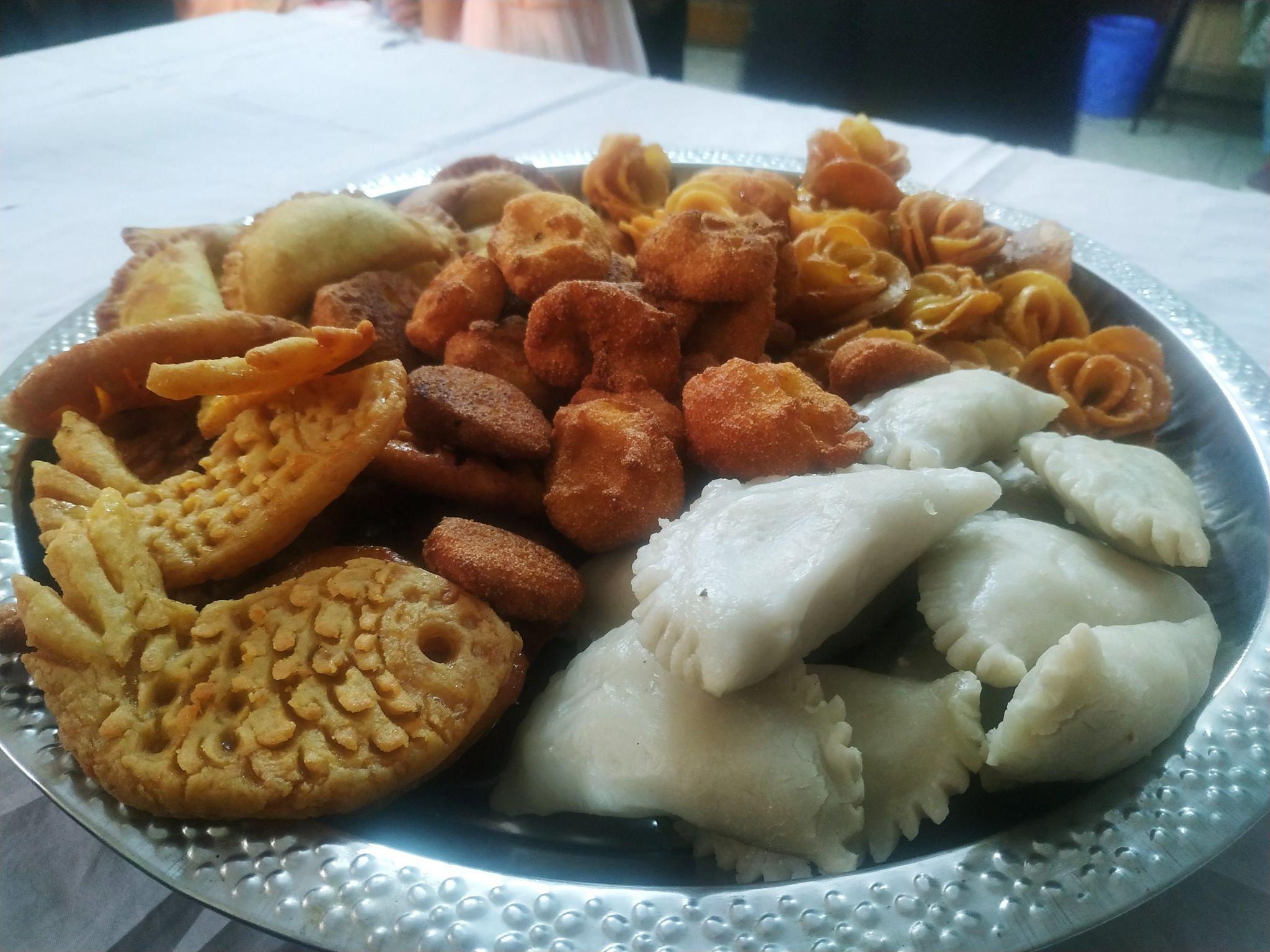 মচমচে নকশী পিঠা